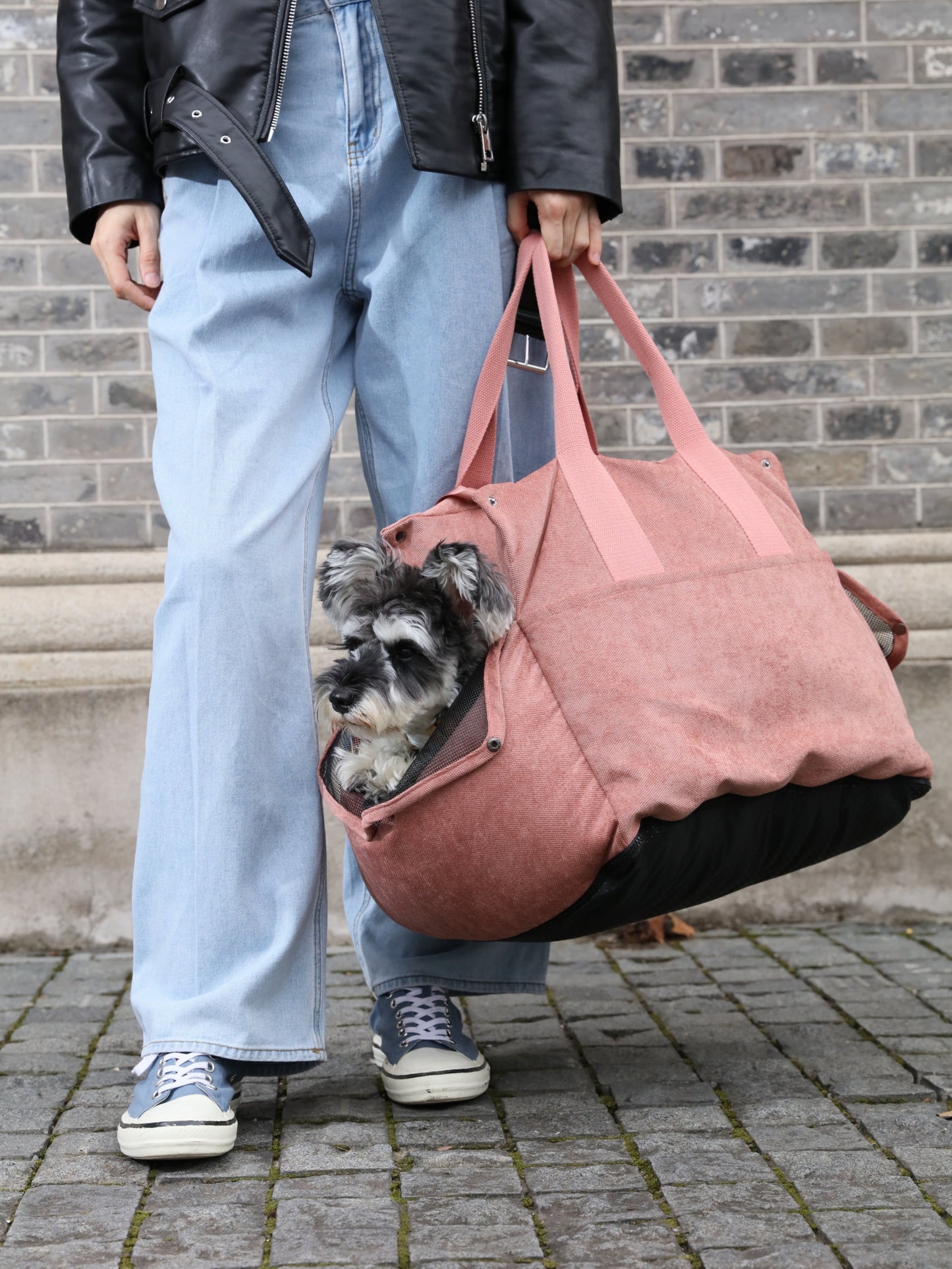 Cozy Guard Dog Car Seat – Pink (Up to 18 lbs)